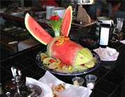 هندوانه شب یلدا ، برا خونه ع ر و س