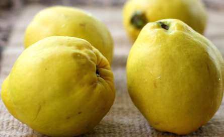 به؛ ميوه اي پُرخاصيت در فصول سرد سال