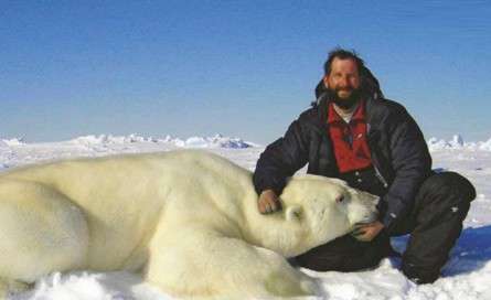 خرس قطبی در خطر انقراض