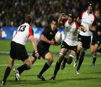 Rugby: Les All Blacks dévorent le Canada .