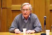 Chomsky qualifie l'ingérence de l'Iran en Irak