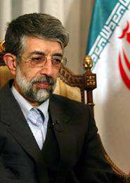 Ali Hadad-Adel:Les puissances du monde ne sont heureuses du progrès de l'Iran.