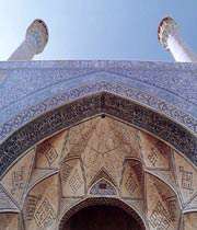 آشنایی مختصر با چهلستون و مسجد جامع اصفهان 