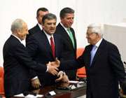 Peres ve Abbas meclis genel kurulunda konuştu