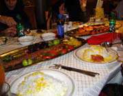 dressage de table typique pour un plat iranien populaire, le chelo kab?b