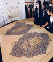 سومین قرآن بزرگ جهان، زینت‌بخش نمایشگاه کتاب ابوظبی