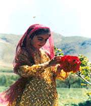 une jeune fille kurde