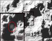عکس برخورد راکت در دره ای در جنوب کره ماه. خط نشان نمایش دهنده 10 کیلومتر است.