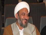 مرز حق و باطل را روحانيت مشخص ميکند