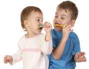 children_brushing teeth