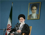 قائد الثورة الاسلامية في ايران اية الله السيد علي خامنئي