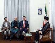 le guide suprême a rencontré le président emomali rahmon et le président hamid karzaï
