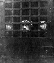 first photograph of czolgosz in jail