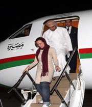 خروج متهم با هواپیمای عمانی