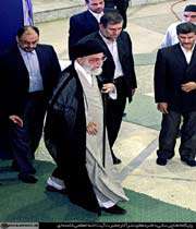 la prière de l’aïd el-fitr sous direction de l’ayatollah khamenei