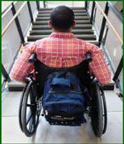 une personne handicapée