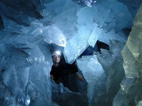 20110116182631593 crystal cave 14 شیشه ای ترین غار دنیا! + عكس