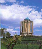 مقبرة بابا طاهر