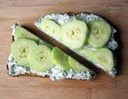 cream cheesy cucumber sandwiches