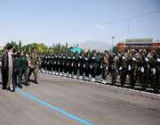 défilé des diplômés de l’académie militaire «d’imam hossayn (sa)», en présence du guide suprême  