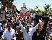 suriye halkı amerika ve fransayı protesto etti