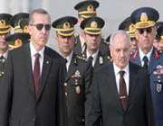 türkiyede generaller emekli mi edildi, yoksa istifa mı ettiler?