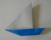 قایق کاغذی