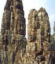 معبد البايون في أنغكور