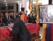 چاوز، مادر چاوز، بوسه بر تابوت چاوز