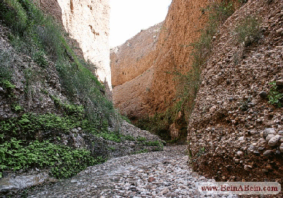 غار طبیعی زینه گان