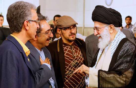 دیدار شاعران با رهبری