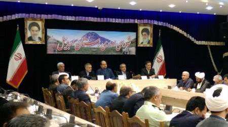 مساعد رئيس الجمهورية: ايران تقيم علاقات وساطة مالية مع 450 بنکا اجنبيا