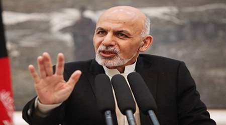 غنی: راه های پیشرفت زنان بازگشایی شود