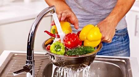 شستن میوه و سبزی