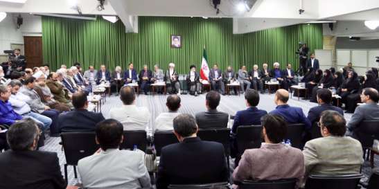 دیدار شاعران با رهبری