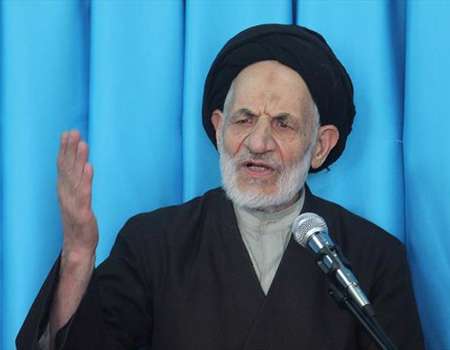 تربیت طلاب انقلابی و باسواد ضرورت امروز حوزه است