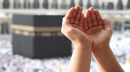 hikmah mengangkat tangan ketika berdoa