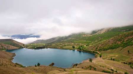  امواج دریاچه‌ها زمین را می‌لرزانند 