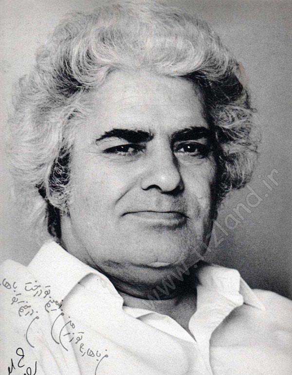 زندگی نامه احمد شاملو 