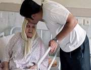 نگاه به صورت پدر و مادر