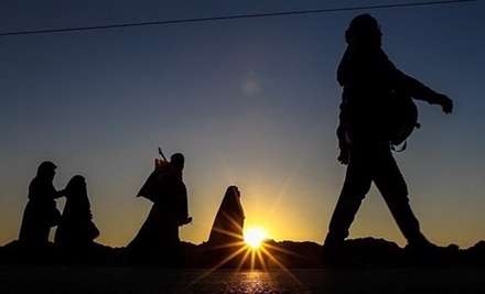 بدهکاری و سفر زیارتی