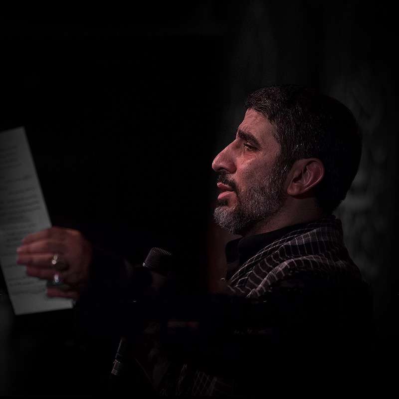 آنکه زخون گلو داده به قرآن عیان