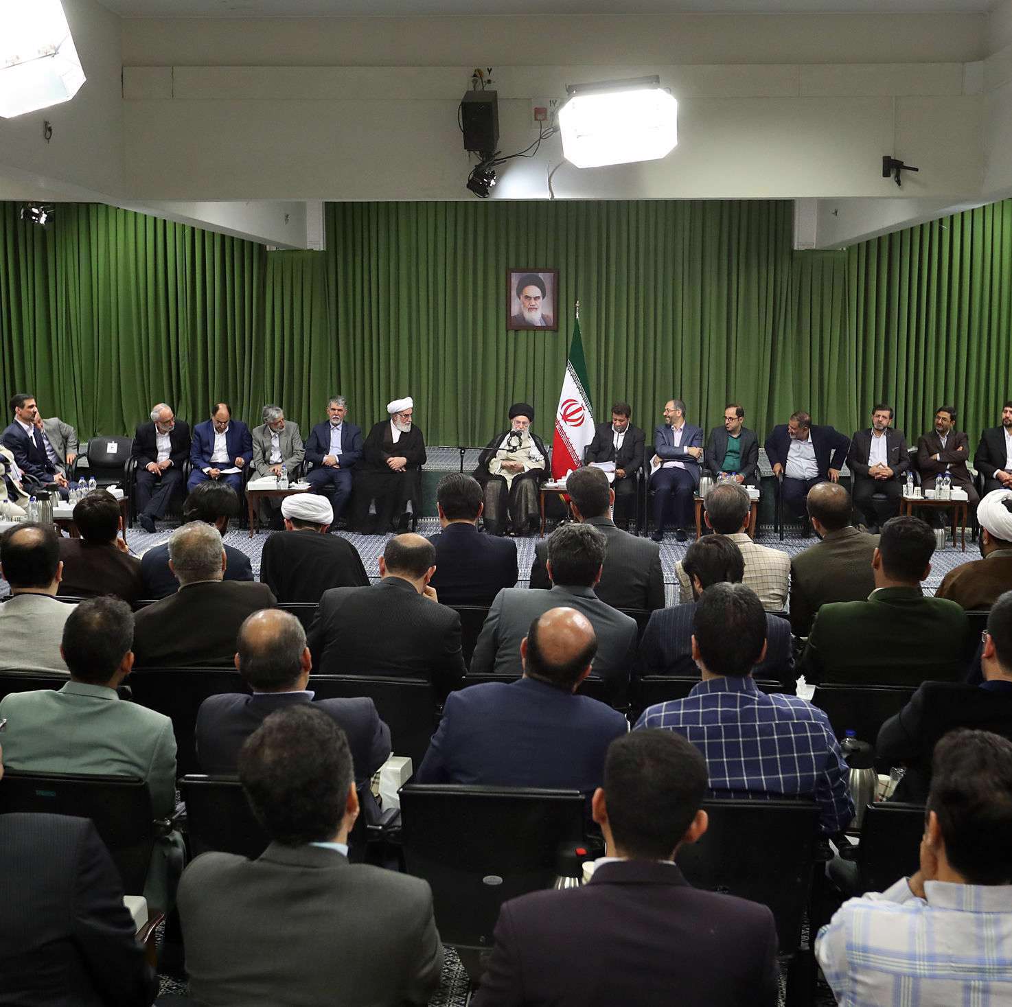 شعرخوانی آقای ناصر فیض