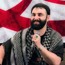 تیر مژگان تو وقتی که کمان میگیرد