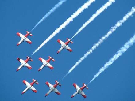 پاترولا آگيلا، تيم پروازهاي نمايشي اسپانيا