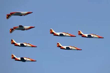 پاترولا آگيلا، تيم پروازهاي نمايشي اسپانيا