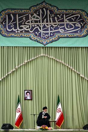 سفر مقام معظم رهبري به قم