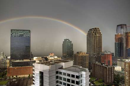 منظره رنگين کمان