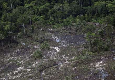 آسيب‌هاي ناشي از بلاياي طبيعي در اندونزي
