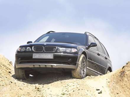 اتومبيل AC- اس چنيتزر-X-  جاده -2001